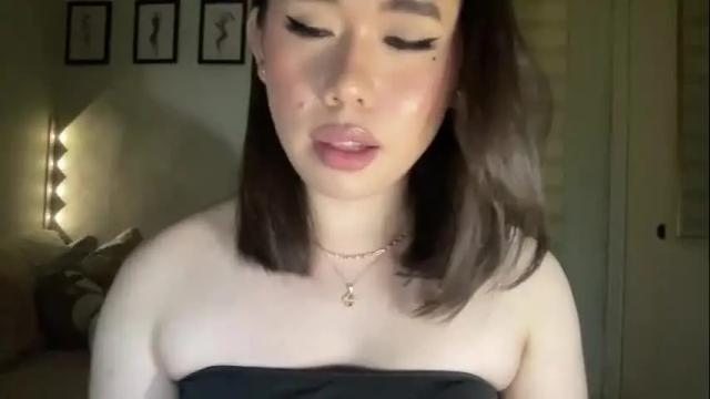 Image 6 of beautiful_lust69 Stream on Chaturbate on 2 months ago