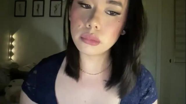 Image 2 of beautiful_lust69 Stream on Chaturbate on 1 month ago