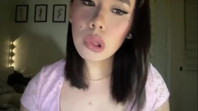 Image 4 of beautiful_lust69 Stream on Chaturbate on 10 days ago