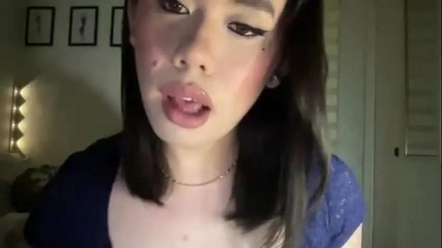 Image 2 of beautiful_lust69 Stream on Chaturbate on 2 days ago