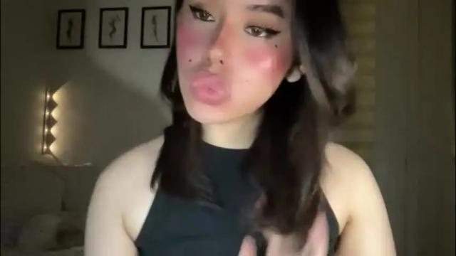 Image 4 of beautiful_lust69 Stream on Chaturbate on 15 days ago