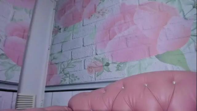 Image 6 of beautiful_mia21 Stream on Chaturbate on 1 month ago