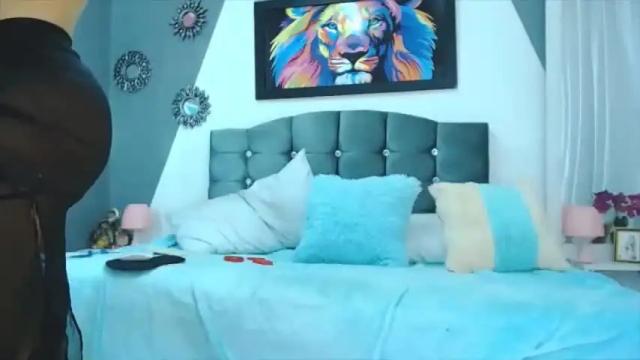 Image 6 of beautiful_moon28 Stream on Chaturbate on 12 months ago