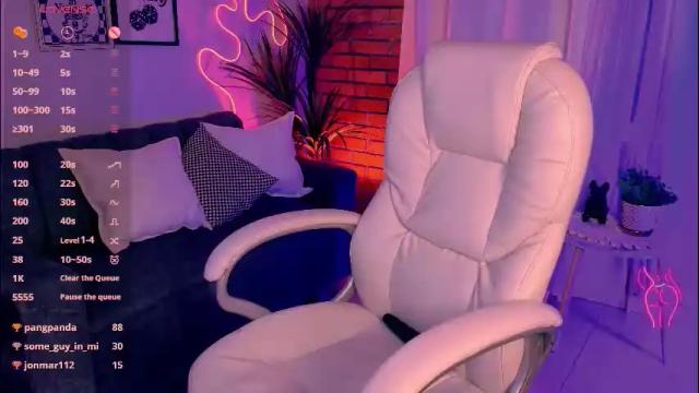 Image 8 of beautifulchleo Stream on Chaturbate on 2 months ago