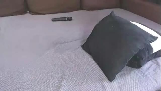Image 12 of beautifulgina Stream on Chaturbate on 1 month ago