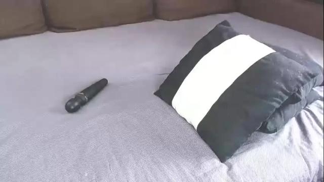 Image 12 of beautifulgina Stream on Chaturbate on 13 days ago