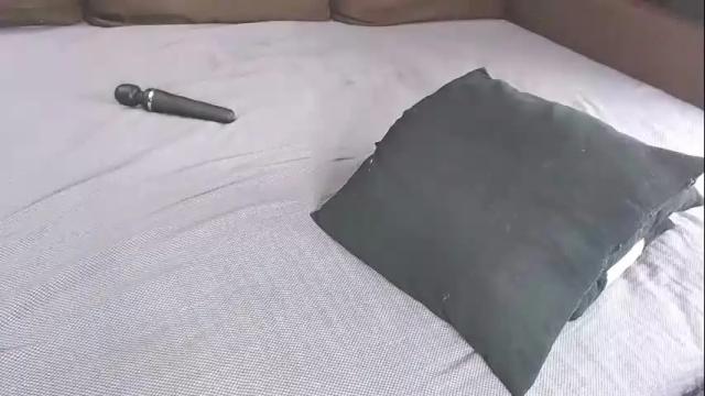 Image 4 of beautifulgina Stream on Chaturbate on 13 days ago