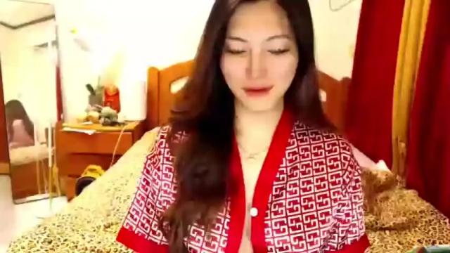 Image 3 of beautifullust Stream on Chaturbate on 16 months ago