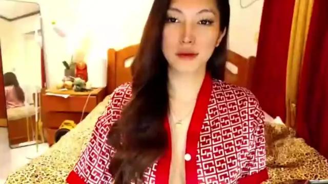 Image 6 of beautifullust Stream on Chaturbate on 16 months ago