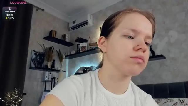 Image 6 of beauty_future Stream on Chaturbate on 1 month ago