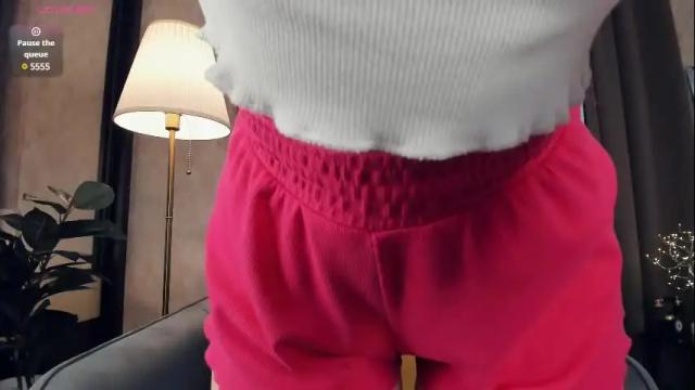 Image 6 of beauty_future Stream on Chaturbate on 26 days ago