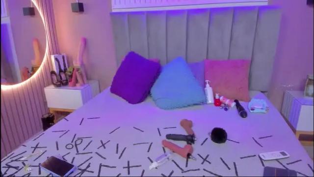 Image 2 of beauty_milf4 Stream on Chaturbate on 9 days ago