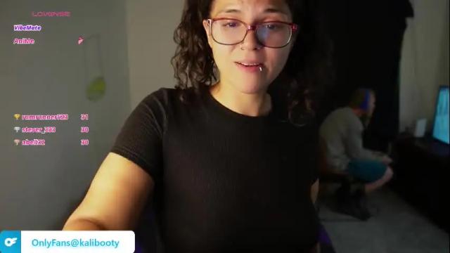 Image 6 of beautyandthegoatee Stream on Chaturbate on 6 days ago