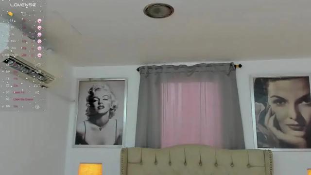 Image 7 of beautyari Stream on Chaturbate on 14 months ago