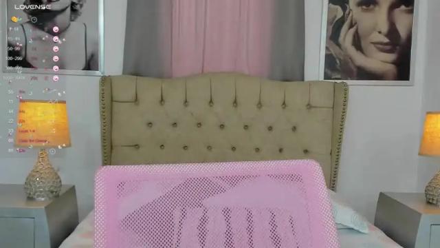 Image 2 of beautyari Stream on Chaturbate on 13 months ago