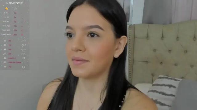 Image 2 of beautyari Stream on Chaturbate on 13 months ago