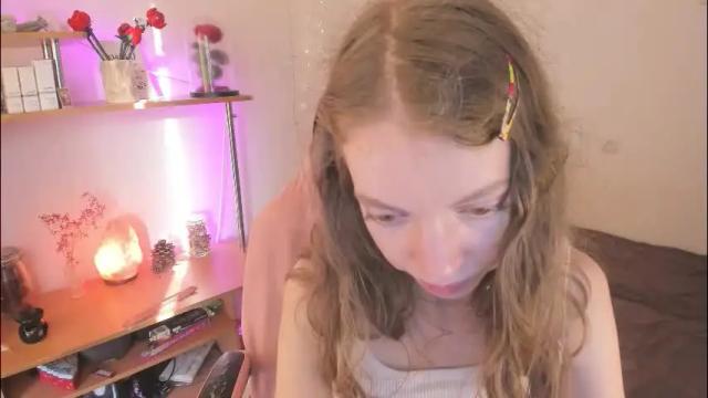 Image 7 of beautyeliise Stream on Chaturbate on 3 months ago