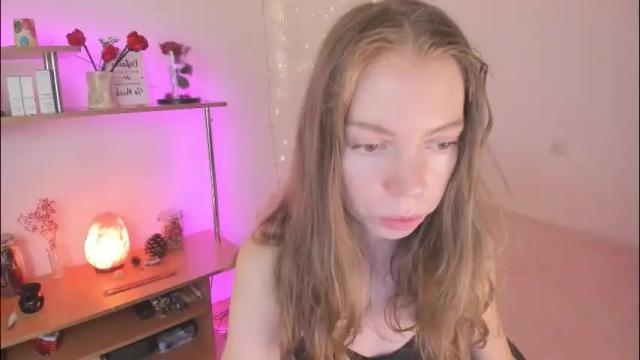 Image 7 of beautyeliise Stream on Chaturbate on 2 months ago