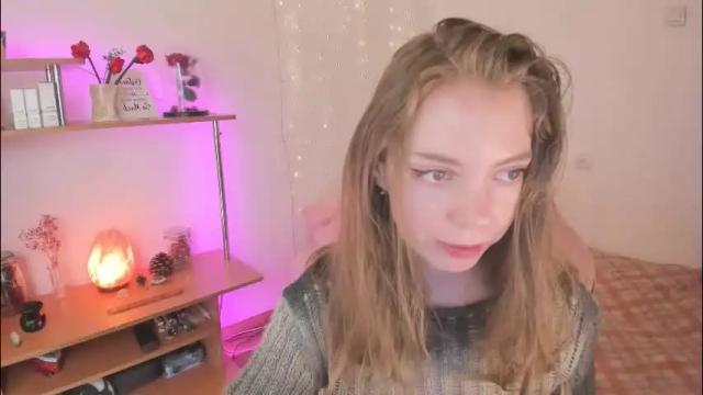 Image 6 of beautyeliise Stream on Chaturbate on 1 month ago