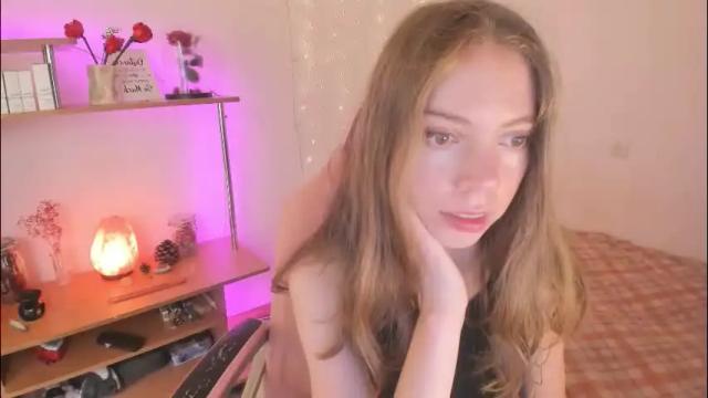 Image 11 of beautyeliise Stream on Chaturbate on 1 month ago