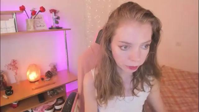 Image 11 of beautyeliise Stream on Chaturbate on 1 month ago