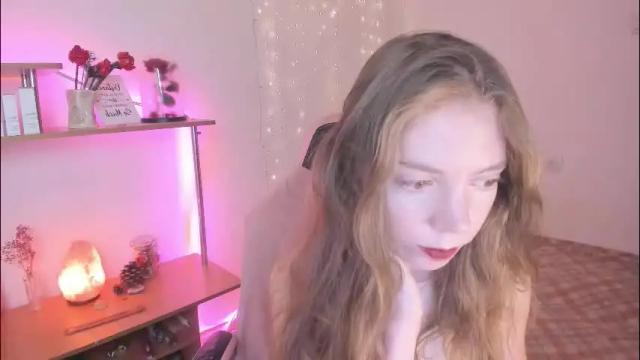 Image 12 of beautyeliise Stream on Chaturbate on 1 month ago