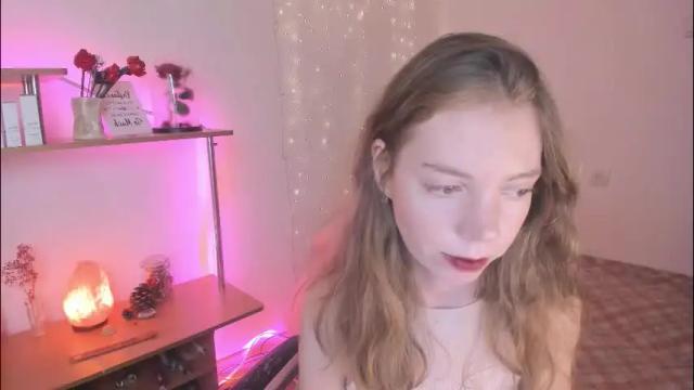 Image 8 of beautyeliise Stream on Chaturbate on 1 month ago