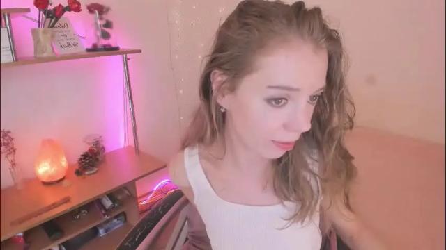 Image 6 of beautyeliise Stream on Chaturbate on 1 month ago