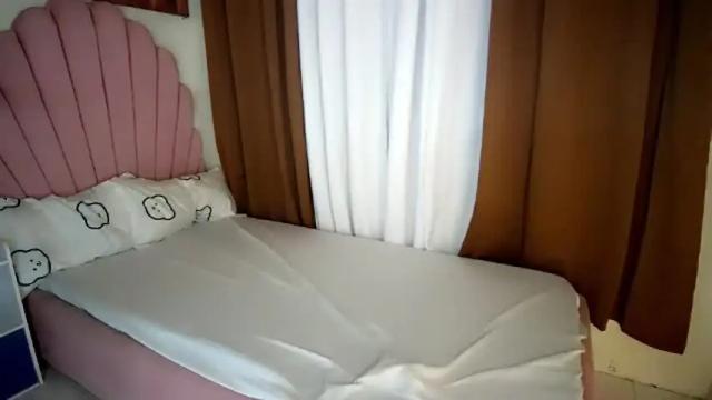 Image 11 of beautyhotasia123 Stream on Chaturbate on 2 months ago
