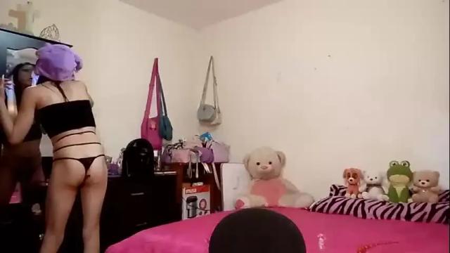Image 3 of beautyqueen__ Stream on Chaturbate on 4 months ago