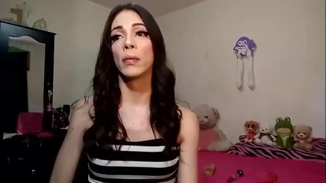 Image 11 of beautyqueen__ Stream on Chaturbate on 3 months ago