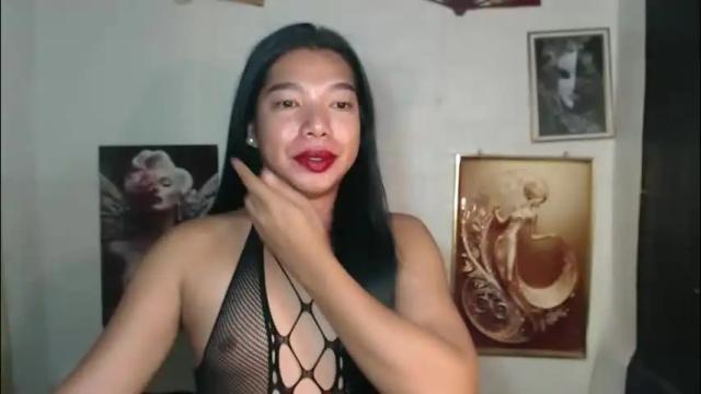 Image 2 of beautyqueens_cum Stream on Chaturbate on 1 month ago
