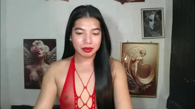 Image 3 of beautyqueens_cum Stream on Chaturbate on 1 month ago