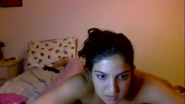 Image 2 of beautyraf Stream on Chaturbate on 2 months ago