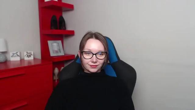 Image 8 of beautyzoexx Stream on Chaturbate on 13 months ago