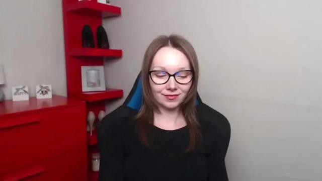 Image 11 of beautyzoexx Stream on Chaturbate on 13 months ago