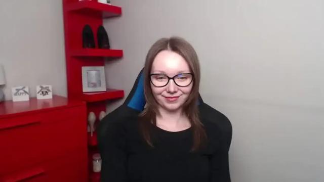 Image 12 of beautyzoexx Stream on Chaturbate on 13 months ago