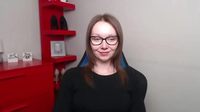 Image 4 of beautyzoexx Stream on Chaturbate on 13 months ago