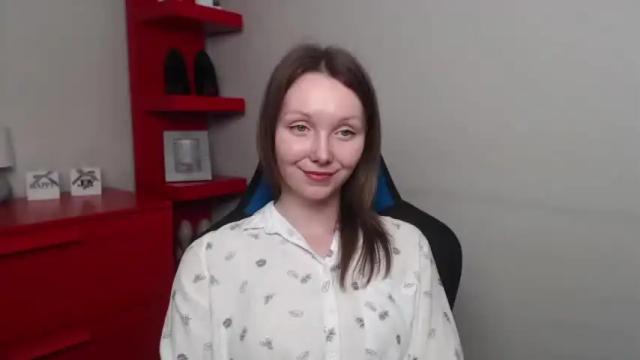 Image 11 of beautyzoexx Stream on Chaturbate on 13 months ago