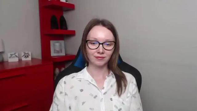 Image 6 of beautyzoexx Stream on Chaturbate on 13 months ago