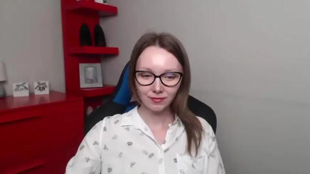 Image 8 of beautyzoexx Stream on Chaturbate on 13 months ago