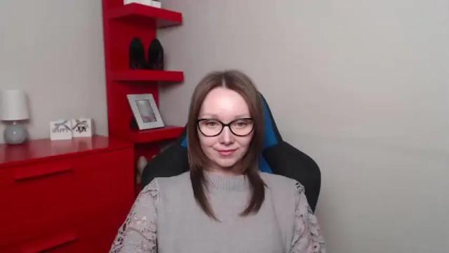 Image 4 of beautyzoexx Stream on Chaturbate on 13 months ago