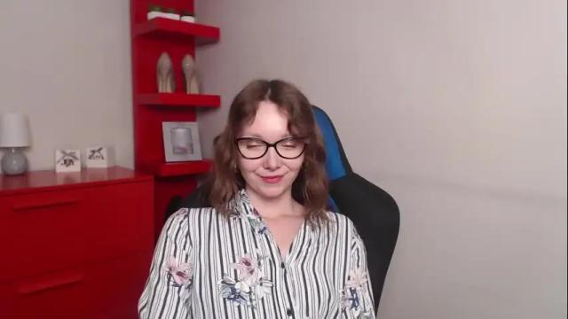 Image 12 of beautyzoexx Stream on Chaturbate on 1 month ago