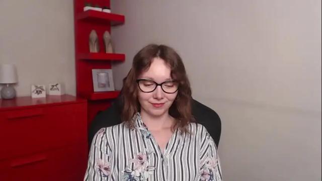 Image 8 of beautyzoexx Stream on Chaturbate on 1 month ago