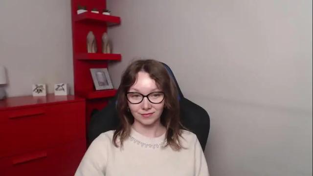 Image 11 of beautyzoexx Stream on Chaturbate on 15 days ago