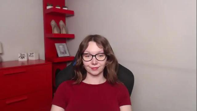 Image 2 of beautyzoexx Stream on Chaturbate on 12 days ago