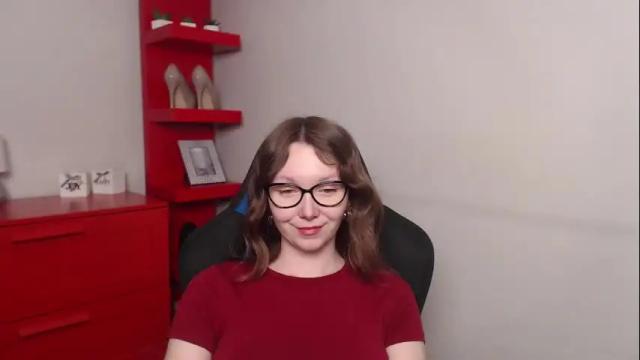 Image 3 of beautyzoexx Stream on Chaturbate on 12 days ago