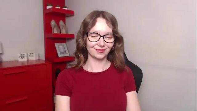 Image 8 of beautyzoexx Stream on Chaturbate on 12 days ago