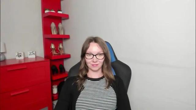 Image 2 of beautyzoexx Stream on Chaturbate on 2 months ago