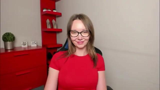 Image 12 of beautyzoexx Stream on Chaturbate on 2 months ago